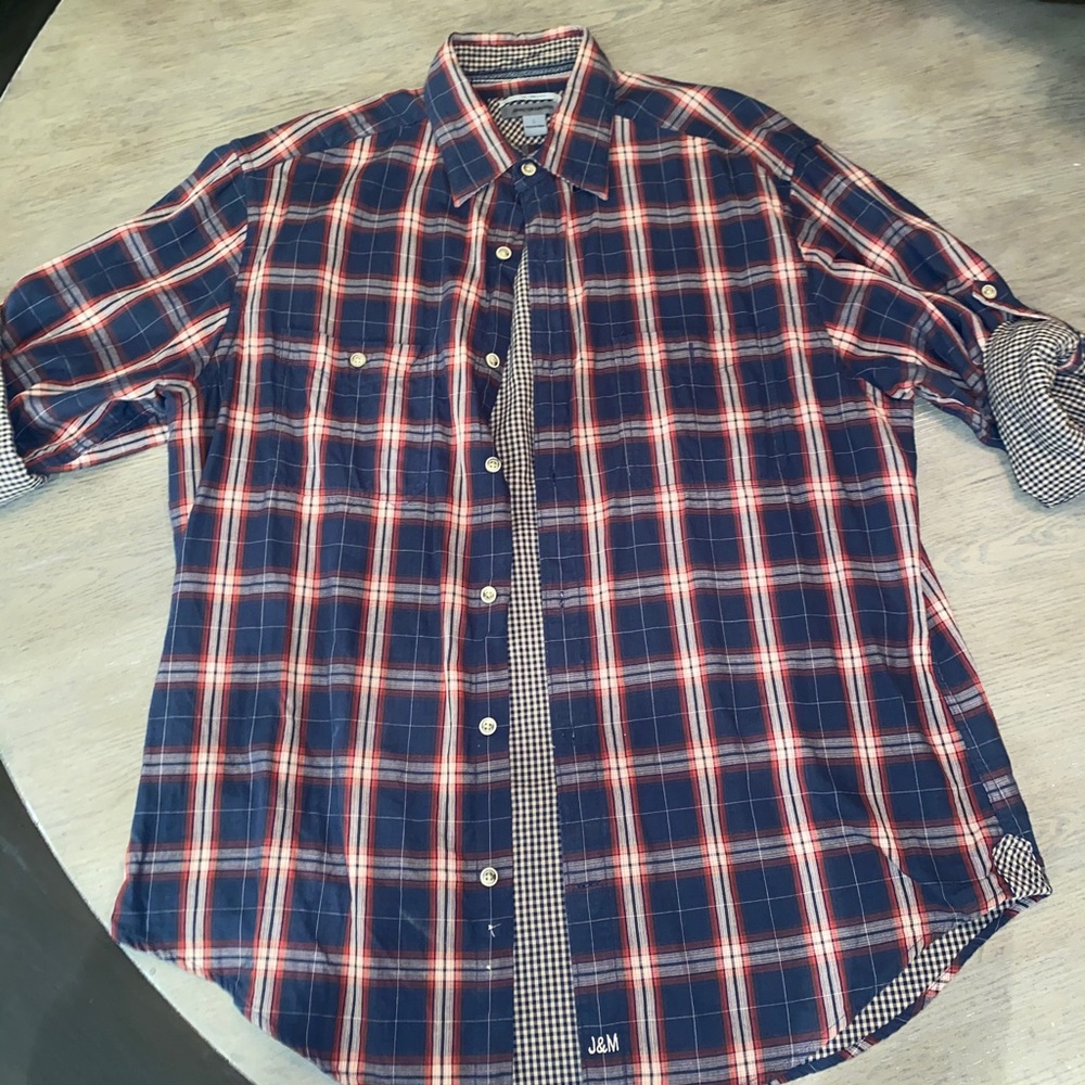 Men’s Johnston & Murphy Button Down Shirt!
